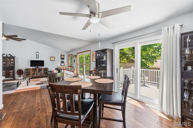 6042 Richmond Drive, Hillsboro, MO 63050