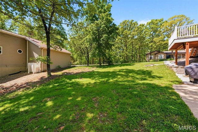 6042 Richmond Drive, Hillsboro, MO 63050