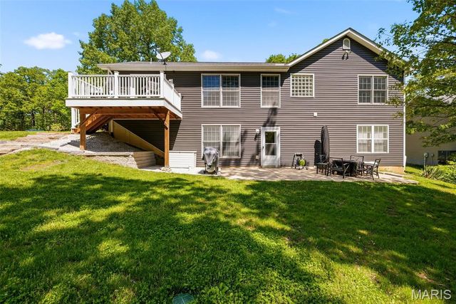 6042 Richmond Drive, Hillsboro, MO 63050