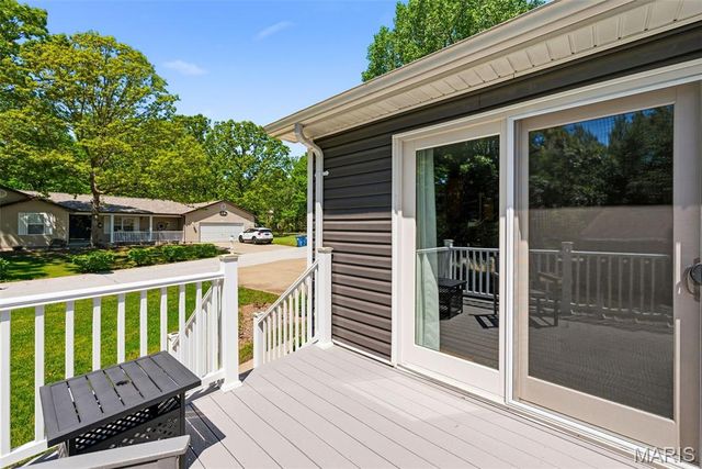 6042 Richmond Drive, Hillsboro, MO 63050
