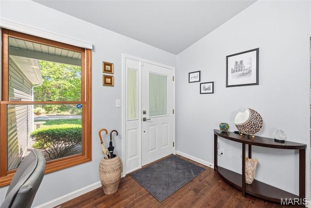 6042 Richmond Drive, Hillsboro, MO 63050