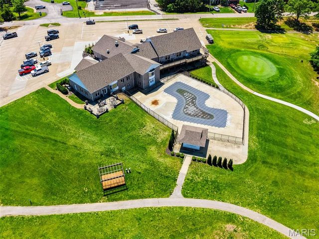 6042 Richmond Drive, Hillsboro, MO 63050