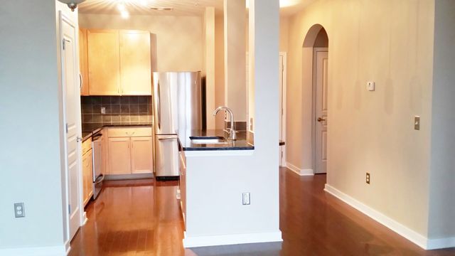 3000 Vanderbilt Pl Apt 231, Nashville, TN 37212