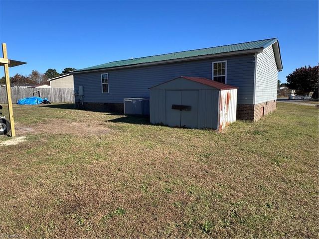 275 Independence Way, Cameron, NC 28326