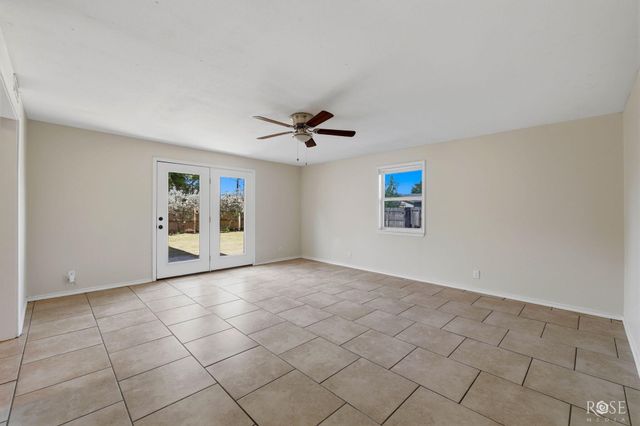 2105 S A & M Avenue, San Angelo, TX 76904