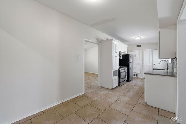 2105 S A & M Avenue, San Angelo, TX 76904