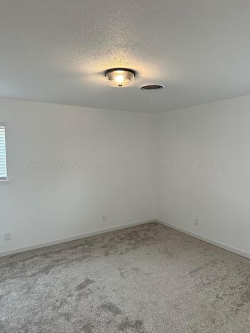 801 Skyline Drive, Borger, TX 79007