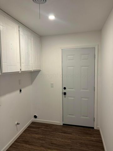 801 Skyline Drive, Borger, TX 79007