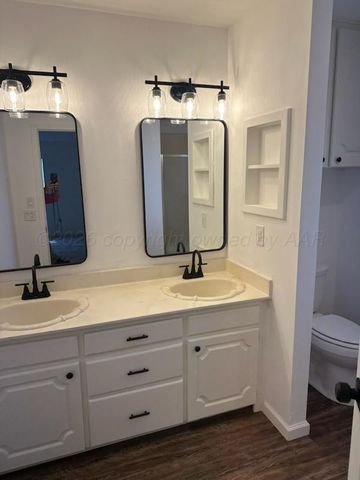 801 Skyline Drive, Borger, TX 79007