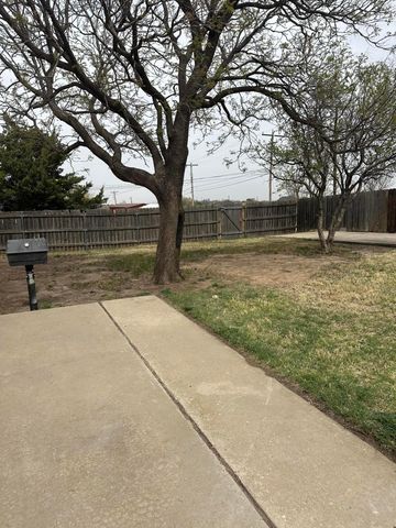 801 Skyline Drive, Borger, TX 79007