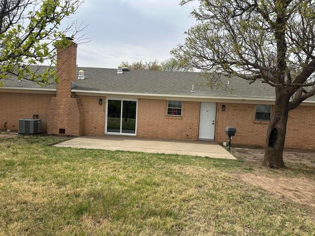 801 Skyline Drive, Borger, TX 79007