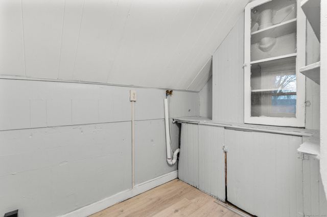 77 Wall Street, Waterbury, CT 06705