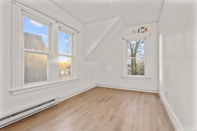 77 Wall Street, Waterbury, CT 06705