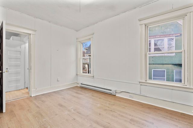 77 Wall Street, Waterbury, CT 06705