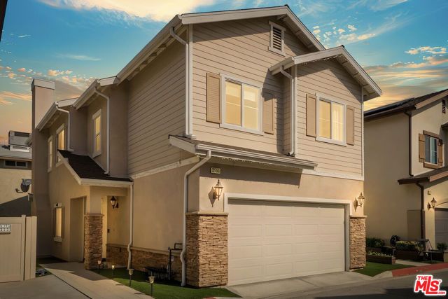 22755 Walnut Park Lane, Newhall (santa Clarita), CA 91321