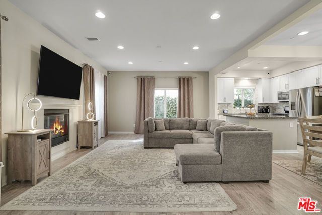 22755 Walnut Park Lane, Newhall (santa Clarita), CA 91321