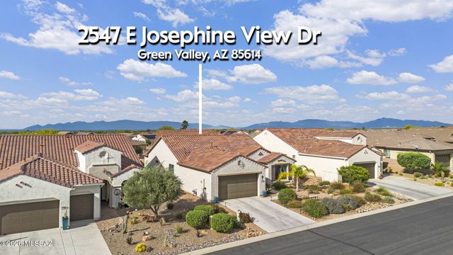2547 E Josephine View Drive, Green Valley, AZ 85614