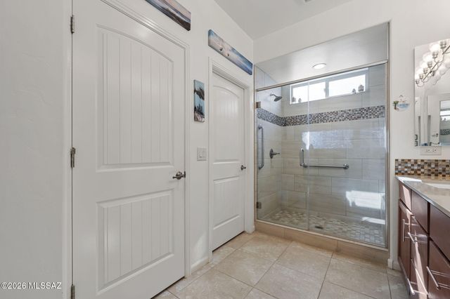 2547 E Josephine View Drive, Green Valley, AZ 85614