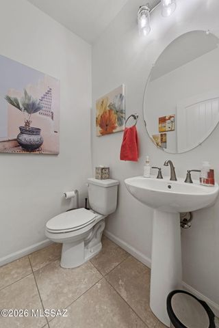 2547 E Josephine View Drive, Green Valley, AZ 85614