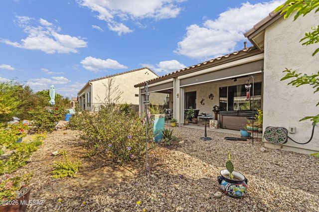 2547 E Josephine View Drive, Green Valley, AZ 85614