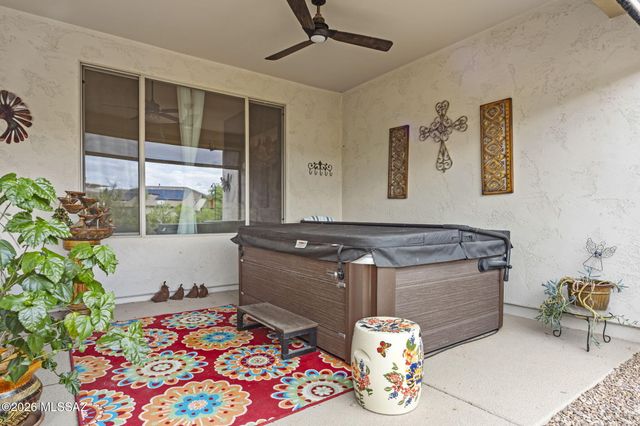 2547 E Josephine View Drive, Green Valley, AZ 85614