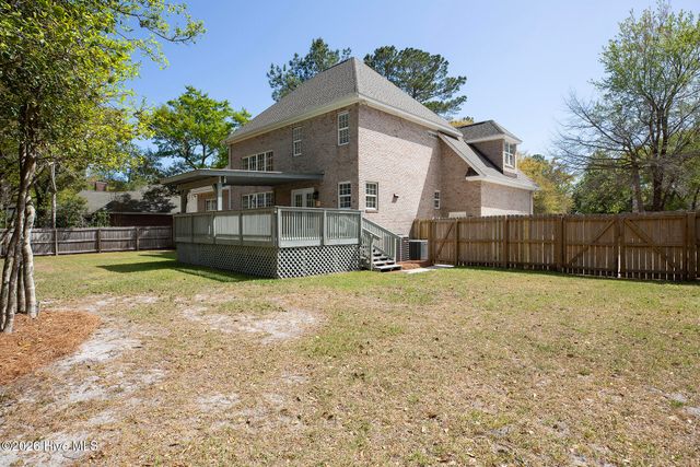 7701 Lost Tree Road, Wilmington, NC 28411
