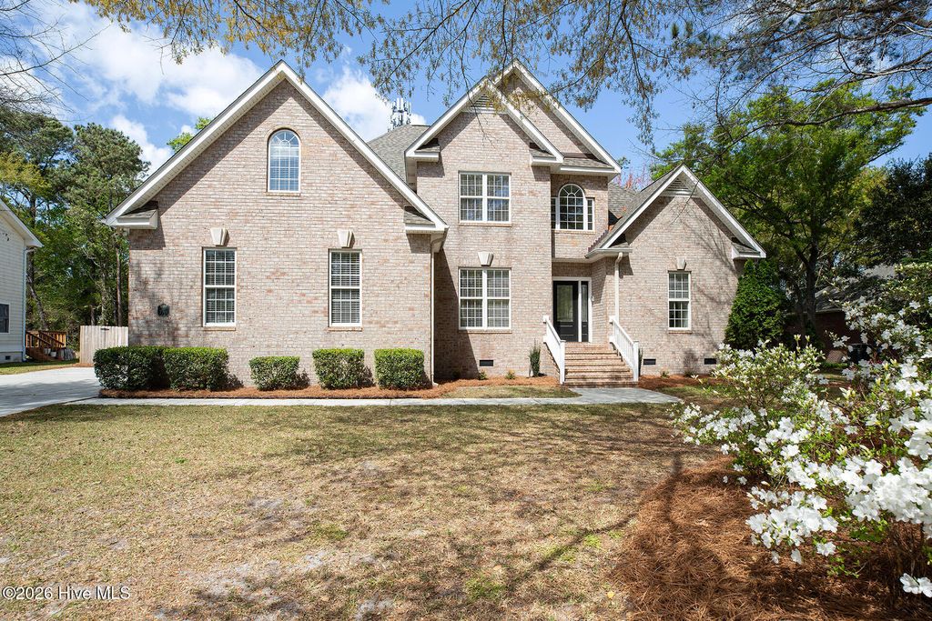 7701 Lost Tree Road, Wilmington, NC 28411