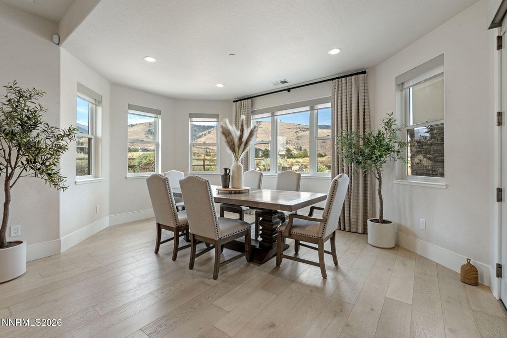 Image 24 of property listing at 5735 Flowering Sage Trail, Reno, NV 89511