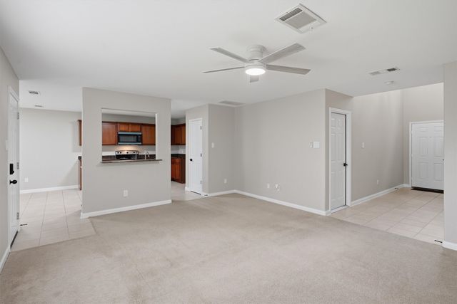 161 Dodge City Trail, Newark, TX 76071
