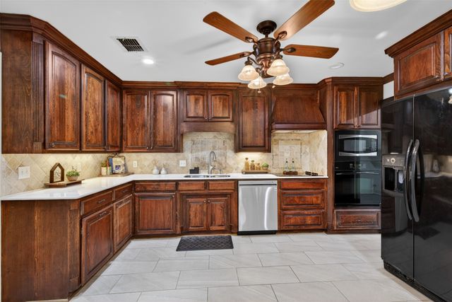 2428 Tilman Circle, Bossier City, LA 71111