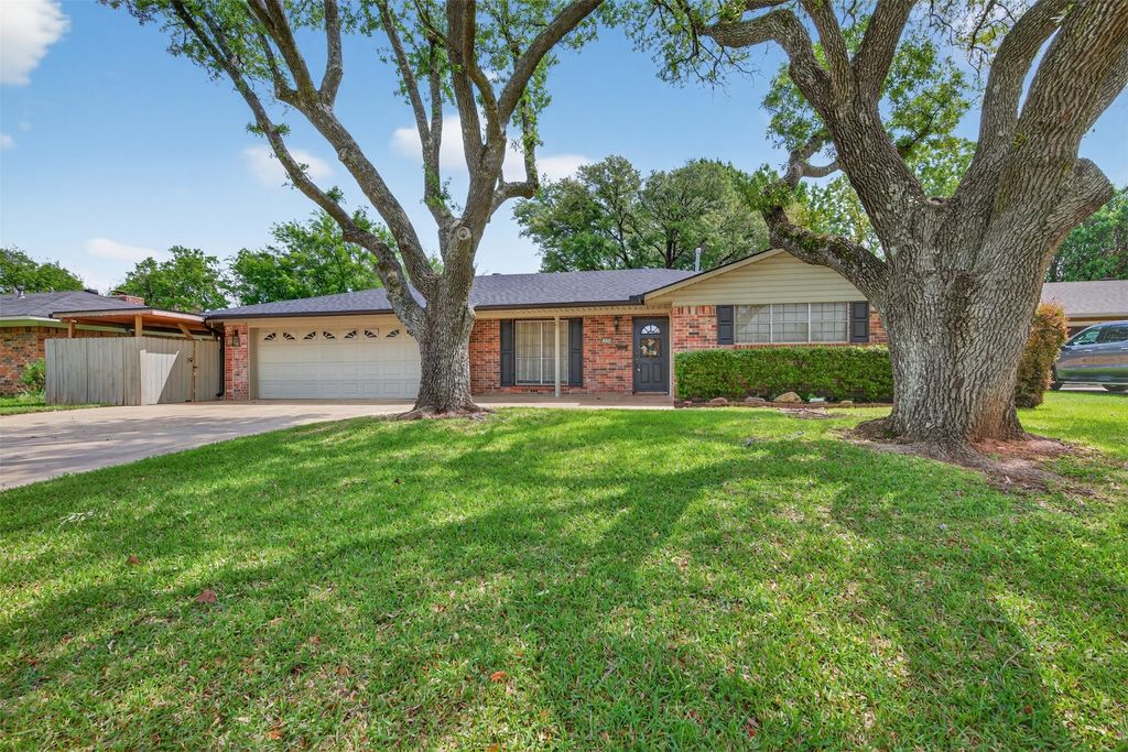 2428 Tilman Circle, Bossier City, LA 71111