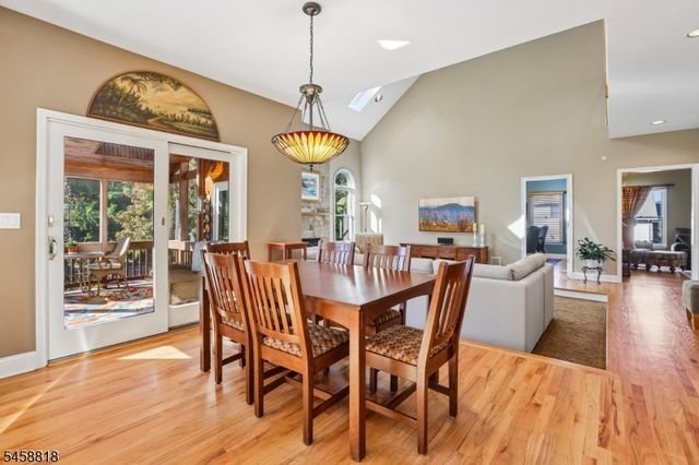 3 Lake Cherokee Dr, Randolph Twp., NJ 07869