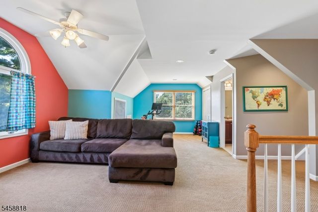 3 Lake Cherokee Dr, Randolph Twp., NJ 07869