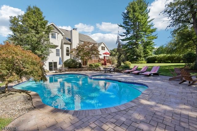 3 Lake Cherokee Dr, Randolph Twp., NJ 07869