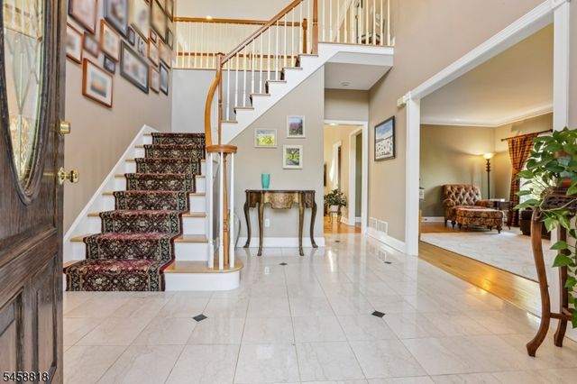 3 Lake Cherokee Dr, Randolph Twp., NJ 07869