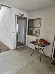 8566 Van Ness Court 22C, Huntington Beach, CA 92646