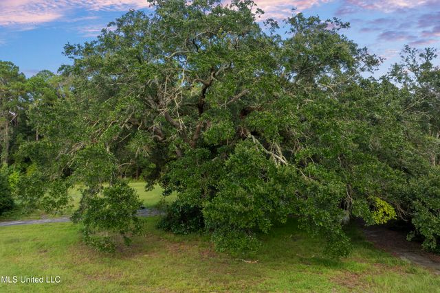 8.13 Acres Dixie Street, Ocean Springs, MS 39564