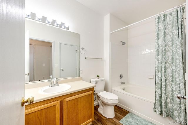 6005 W Castlegate Drive W B18, Castle Rock, CO 80108