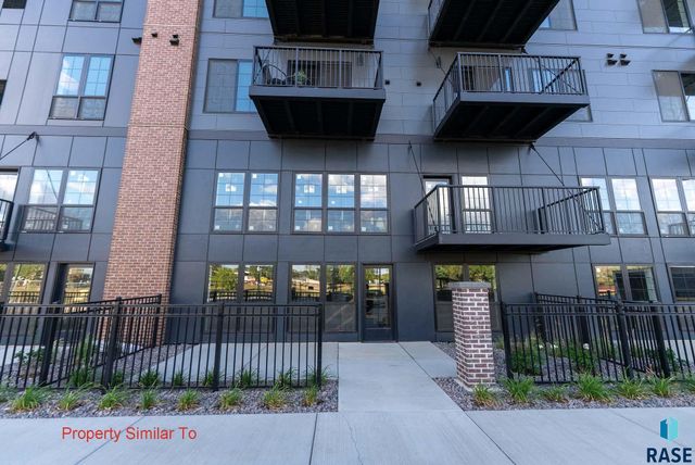 151 E 4th Pl Unit 101, Sioux Falls, SD 57104