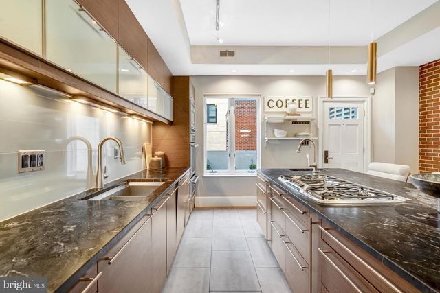 1342 W ST NW, Washington, DC 20009