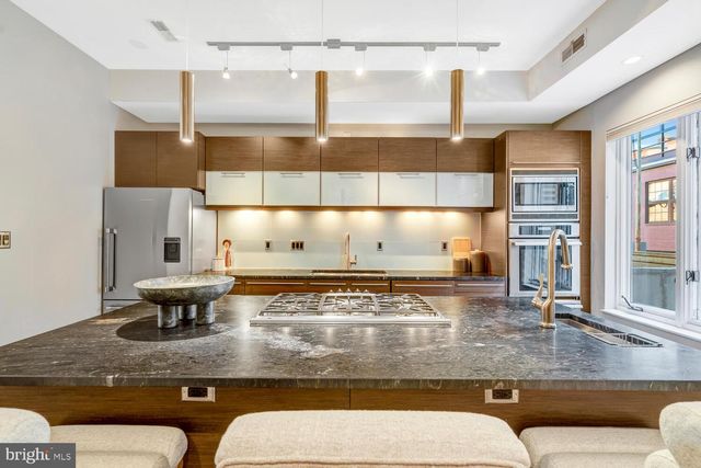 1342 W ST NW, Washington, DC 20009