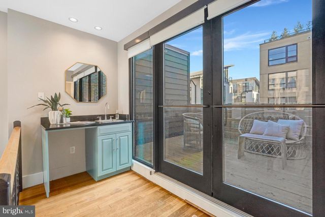 1342 W ST NW, Washington, DC 20009