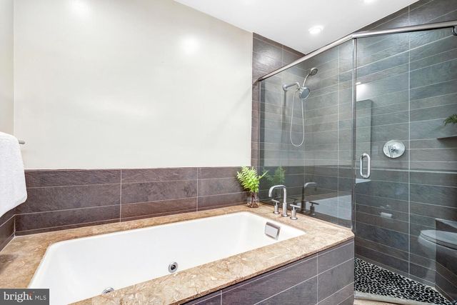 1342 W ST NW, Washington, DC 20009