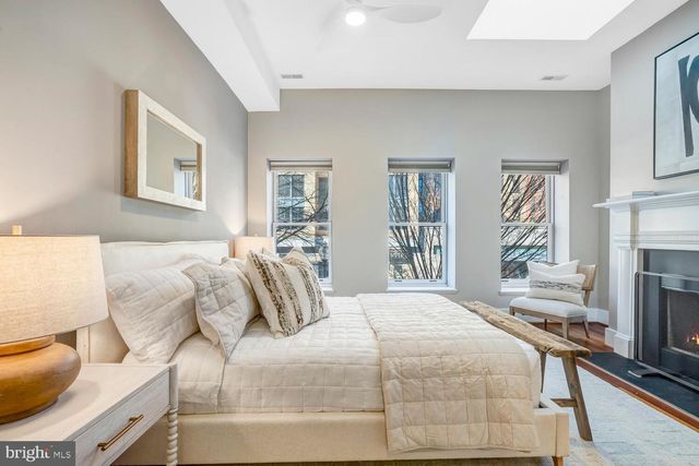 1342 W ST NW, Washington, DC 20009