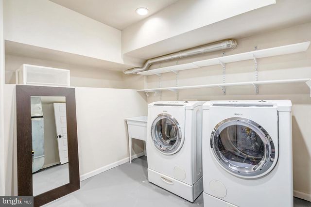 1342 W ST NW, Washington, DC 20009