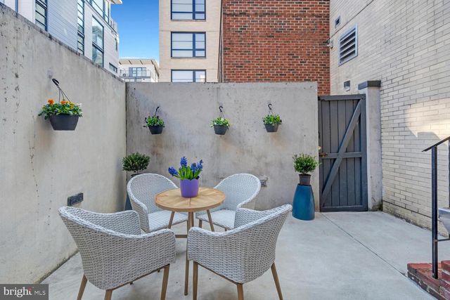 1342 W ST NW, Washington, DC 20009