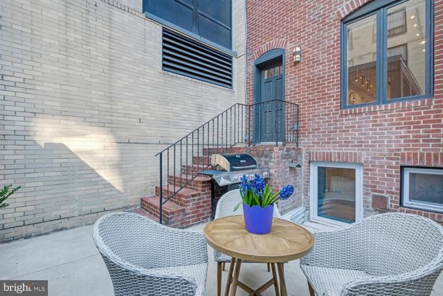 1342 W ST NW, Washington, DC 20009