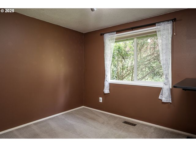 11505 Sw TERRACE TRAILS Dr, Portland, OR 97223