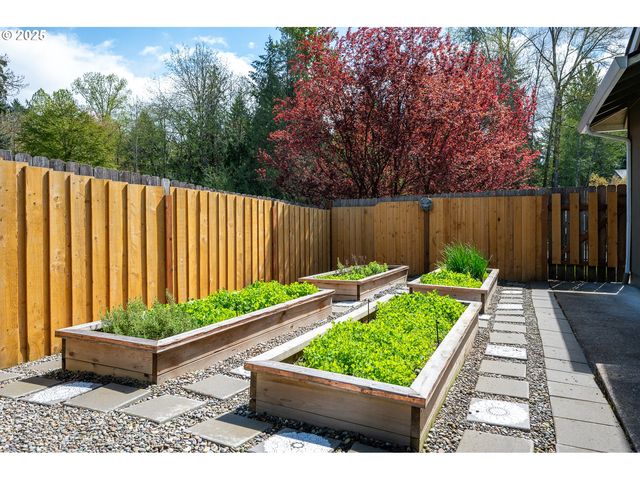 11505 Sw TERRACE TRAILS Dr, Portland, OR 97223