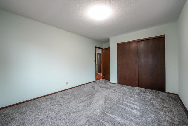 509 W 13th Ave, El Dorado, KS 67042